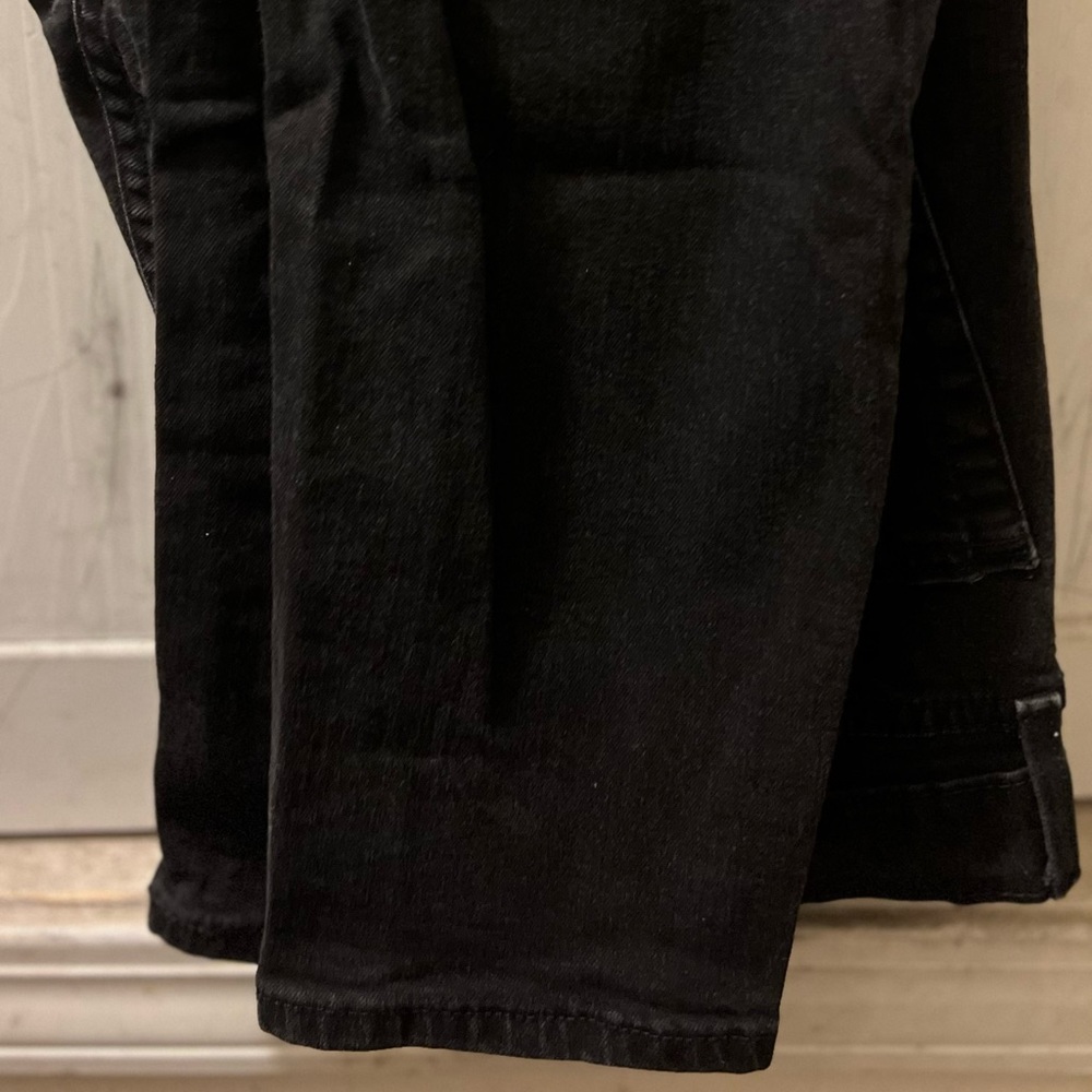 Levi’s Jean. - image 7